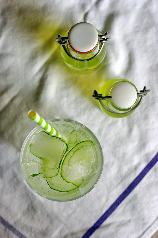 Gin and Tonic mit Gurkensirup